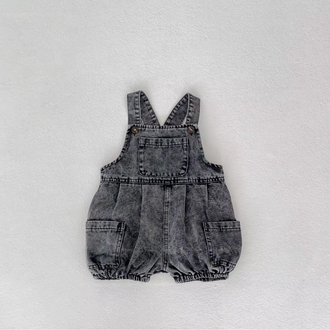 Kurze Latzhose